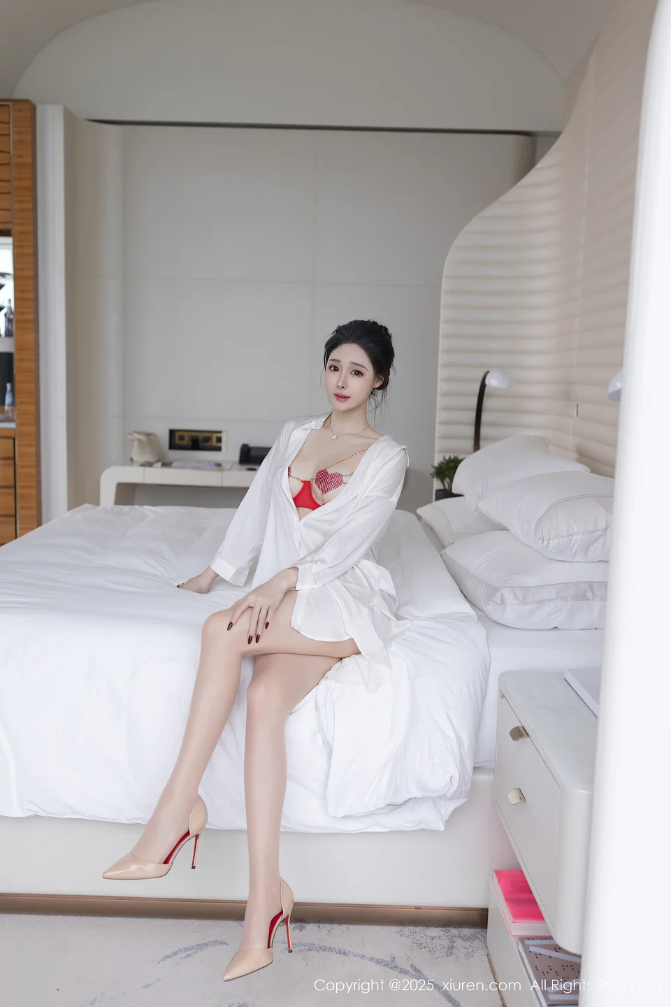 秀人网 - 小逗逗 白里红 [85P-787MB] tg@simisebaisi 【丝足阁】016.webp
